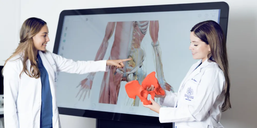 Estudiantes de Medicina Javeriana Cali Estudiantes de Medicina Javeriana Cali