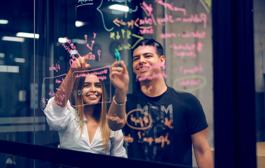 ¿Por qué los empleadores prefieren a los javerianos? ¿Por qué los empleadores prefieren a los javerianos?